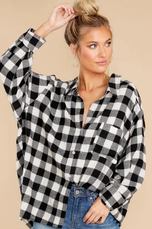 Chasing Cities Black And White Plaid Top